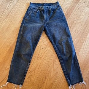 GAP Women's 1969 Girlfriend Grey Wash Jeans